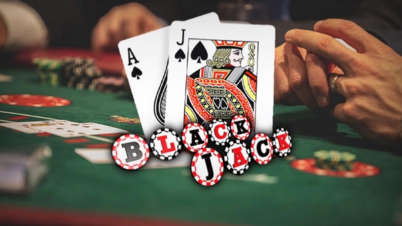 Bàn chơi Blackjack chỉ có tối đa 7 người và 1 Dealer